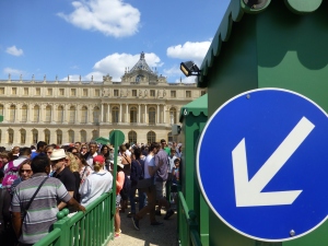 Touristenmassen in Versailles